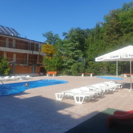 Hotel Maria Kiten  Exterior photo